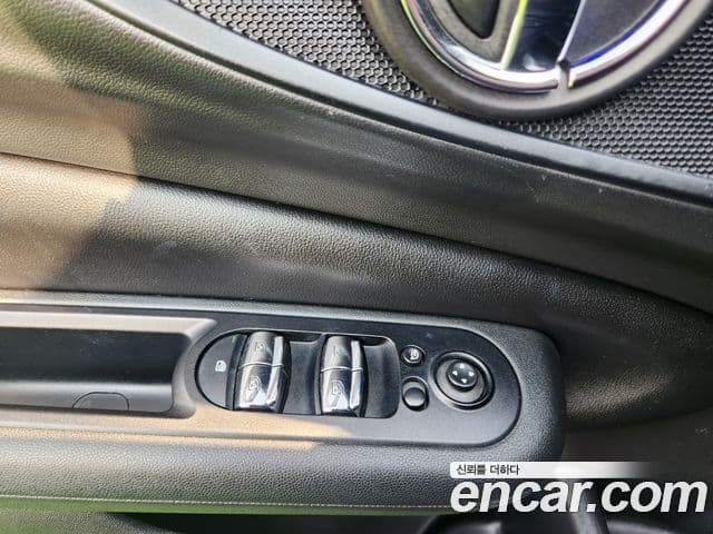 Mini Cooper 클럽맨 2세대, 2018 14