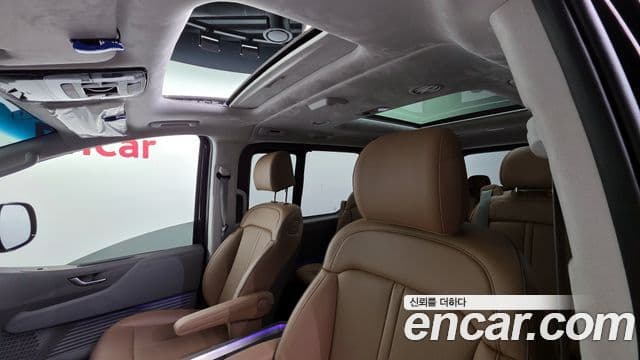 Hyundai Staria Inspiration, 2025 19