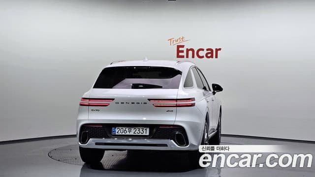 Genesis GV70, 2024 4