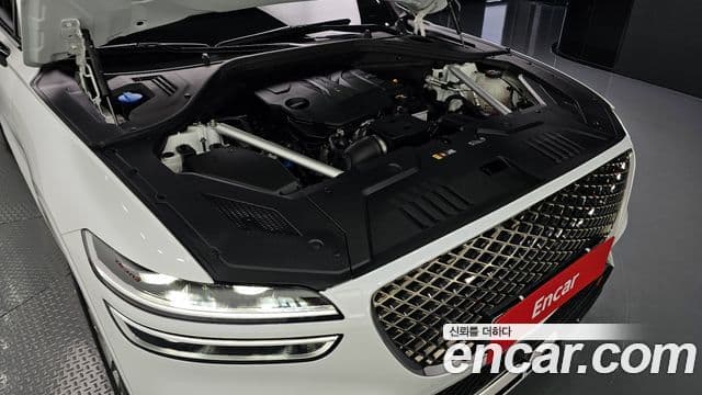 Genesis GV70, 2024 6