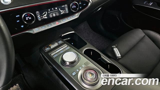 Genesis GV70, 2024 9