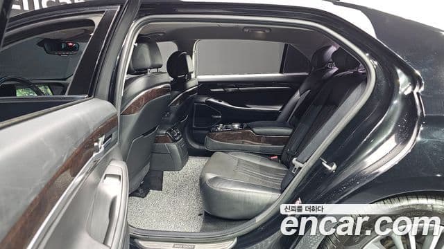 Genesis EQ900 Luxury, 2016 11