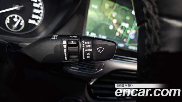 Genesis EQ900 Luxury, 2016 15