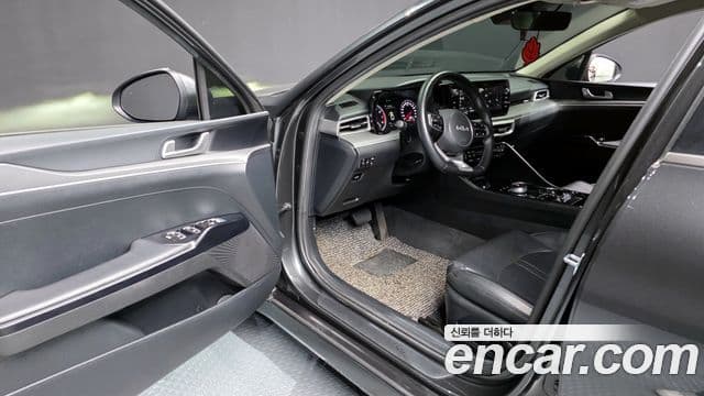 Kia K5 3세대 Prestige, 2022 10