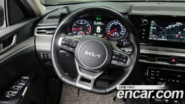 Kia K5 3세대 Prestige, 2022 13