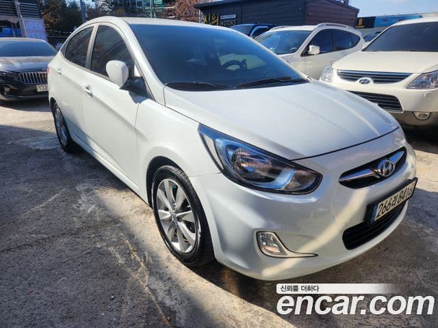 Hyundai Accent(новый кузов / новое поколение) 1.6 GDI top, 2012 2