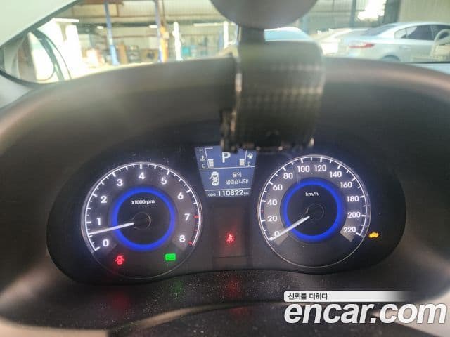 Hyundai Accent(новый кузов / новое поколение) 1.6 GDI top, 2012 20