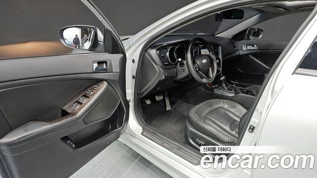 Kia K5 Prestige, 2011 11