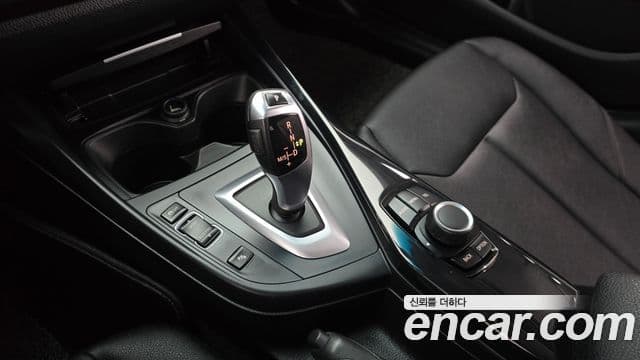 BMW 1시리즈 (F20) 118d Urban Pack 1 5도어, 2013 9