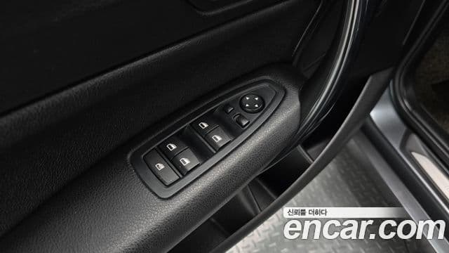 BMW 1시리즈 (F20) 118d Urban Pack 1 5도어, 2013 17