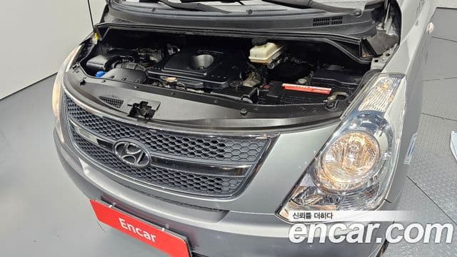 Hyundai Grand Starex CVX Premium, 2012 6