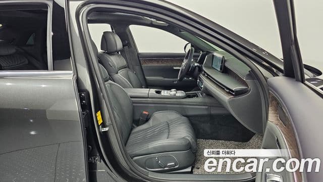 Genesis G90 (RS4) бензин 3.5 турбо AWD, 2023 10