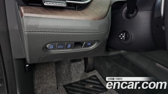 Genesis G90 (RS4) бензин 3.5 турбо AWD, 2023 16