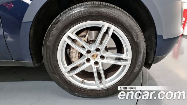 Porsche Macan 95B, 2016 все фото