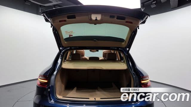 Porsche Macan 95B, 2016 20