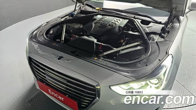 Genesis EQ900 Prestige, 2016 6