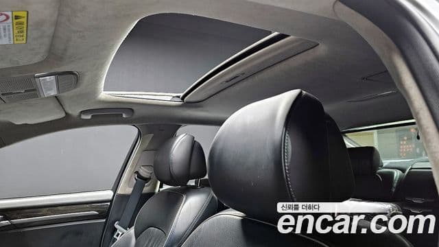 Genesis EQ900 Prestige, 2016 18