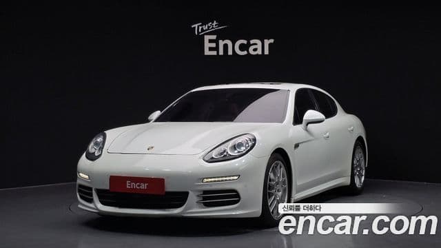 Porsche Panamera 970, 2015 1