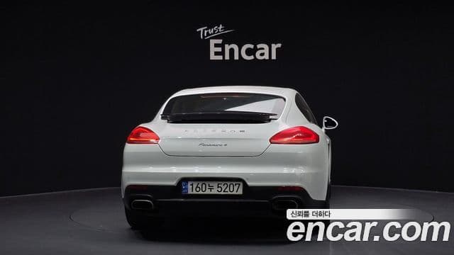 Porsche Panamera 970, 2015 4