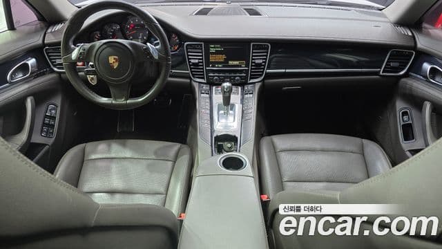 Porsche Panamera 970, 2015 7