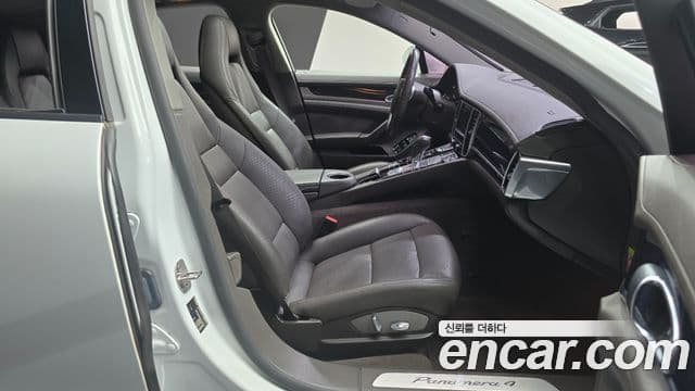 Porsche Panamera 970, 2015 10