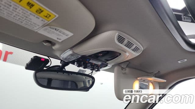 Mini Cooper 클럽맨 2세대, 2019 18