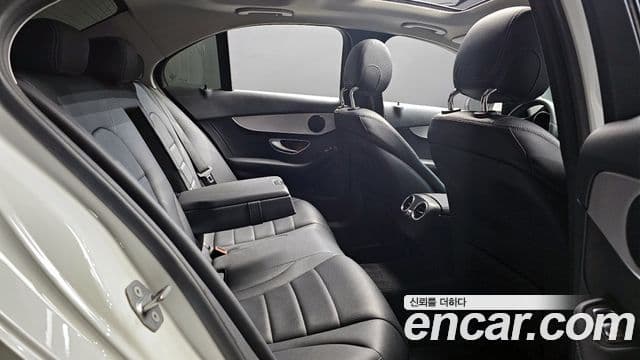 Mercedes-Benz C-класс W205 Avantgarde, 2020 13