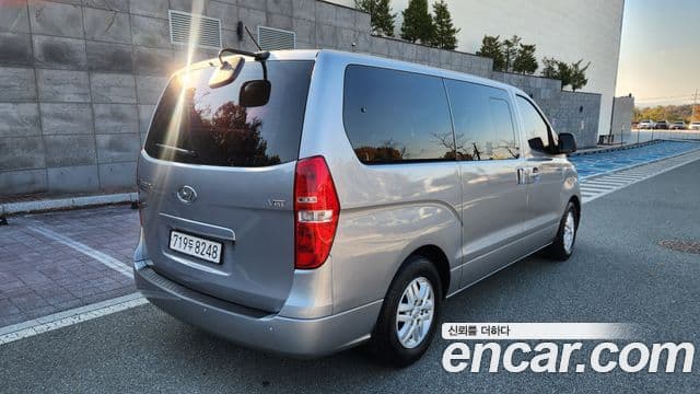 Hyundai Grand Starex Smart, 2017 все фото