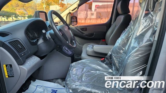 Hyundai Grand Starex Smart, 2017 18