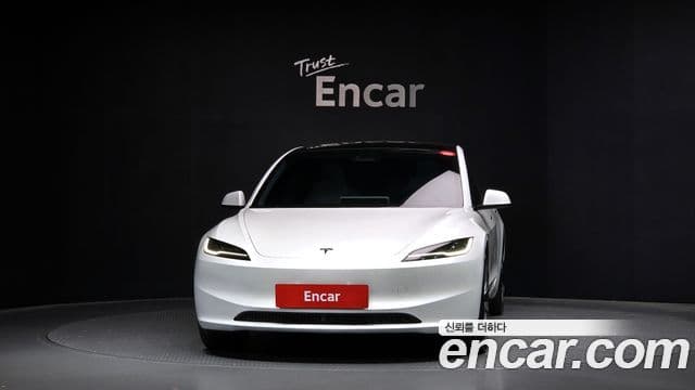 Tesla модель 3 Long Range AWD, 2024 3