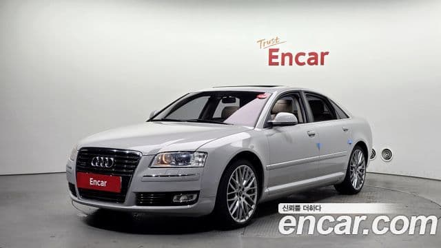 Audi New A8 D3, 2010 1