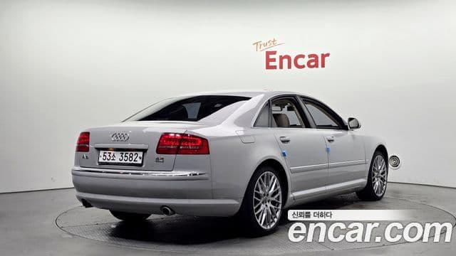 Audi New A8 D3, 2010 2