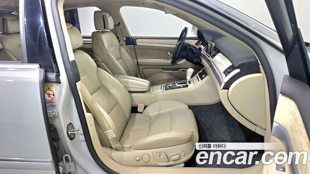 Audi New A8 D3, 2010 12