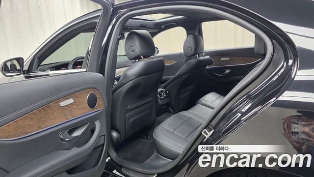 Mercedes-Benz E-класс W213 Exclusive, 2022 17