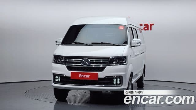 신위안 이티밴 4인승, 2023 3