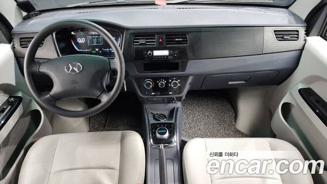 신위안 이티밴 4인승, 2023 7