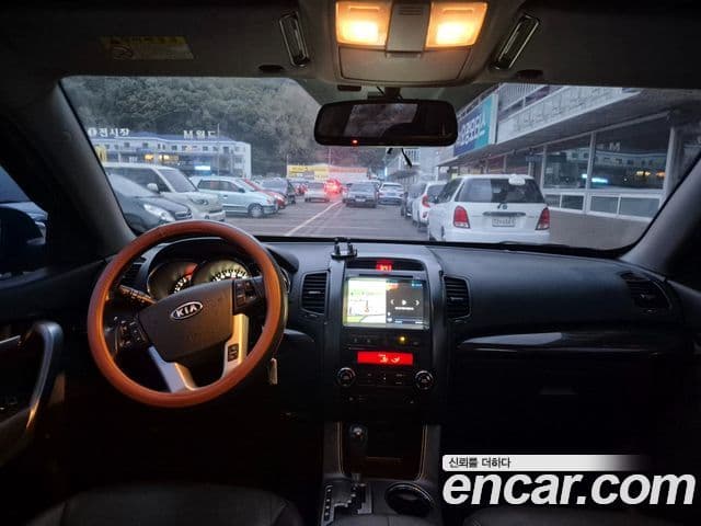 Kia Sorento R люксовая версия, 2012 14