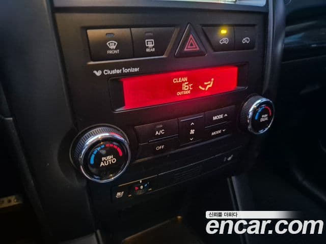 Kia Sorento R люксовая версия, 2012 18