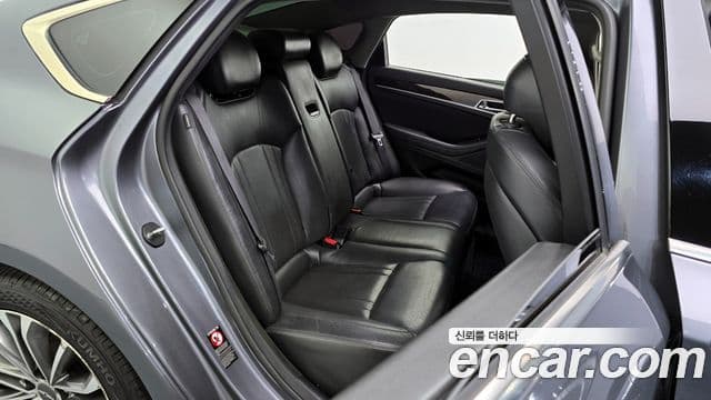 Hyundai Genesis DH Modern, 2016 12