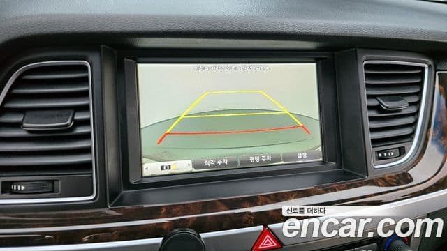 Hyundai Genesis DH Modern, 2016 17