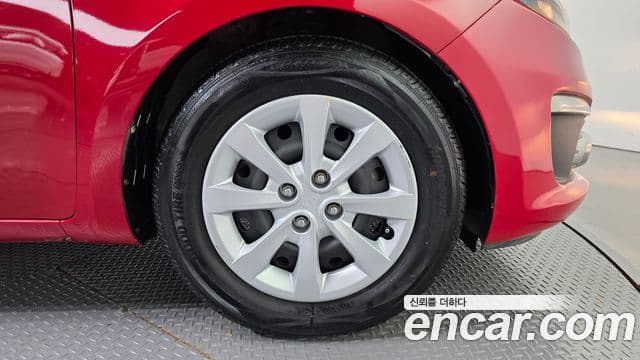 Kia The / новый New Pride Trendy, 2015 все фото