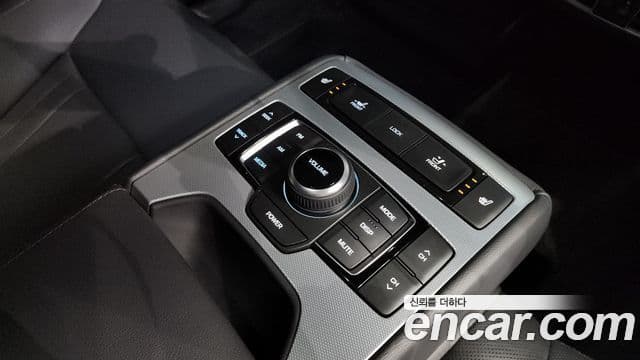 Genesis G80 Luxury, 2018 19