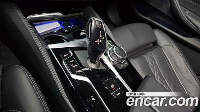BMW 5시리즈 (G30) 530i M Sport, 2022 9
