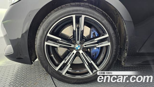 BMW 3시리즈 (G20) 320i M Sport, 2024 все фото