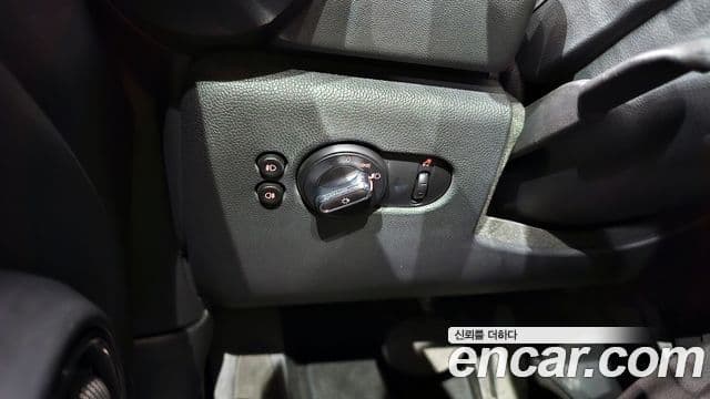 Mini Cooper 3세대, 2018 18