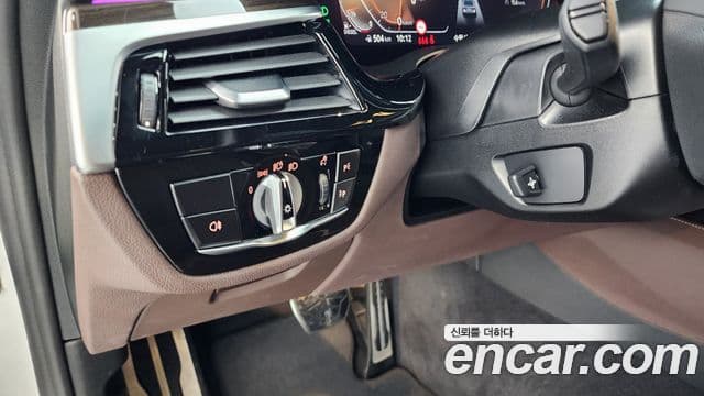 BMW 5시리즈 (G30) 523d xDrive M Sport, 2022 14