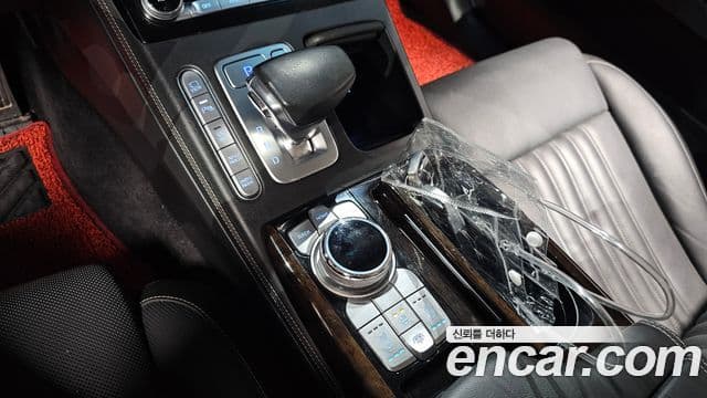 Genesis G90 Luxury, 2019 9