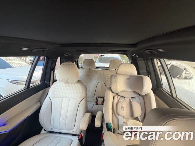 BMW X7 (G07) xDrive 40i M Sport 6인승, 2024 15