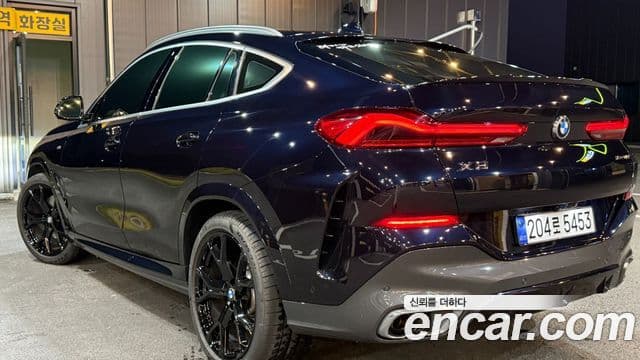 BMW X6 (G06) xDrive40i M Sport, 2021 все фото