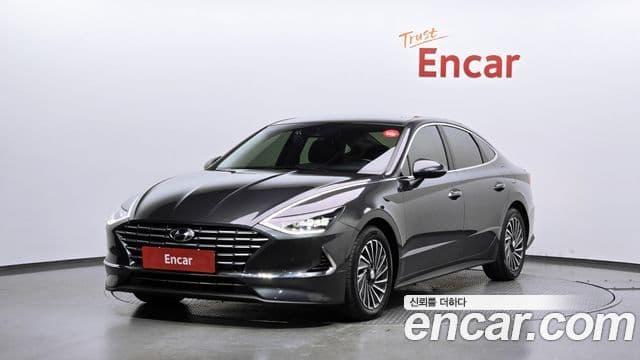 Hyundai Sonata гибрид (DN8) Millennial, 2021 1